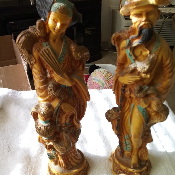 Collectibles - Picture 10 of 16